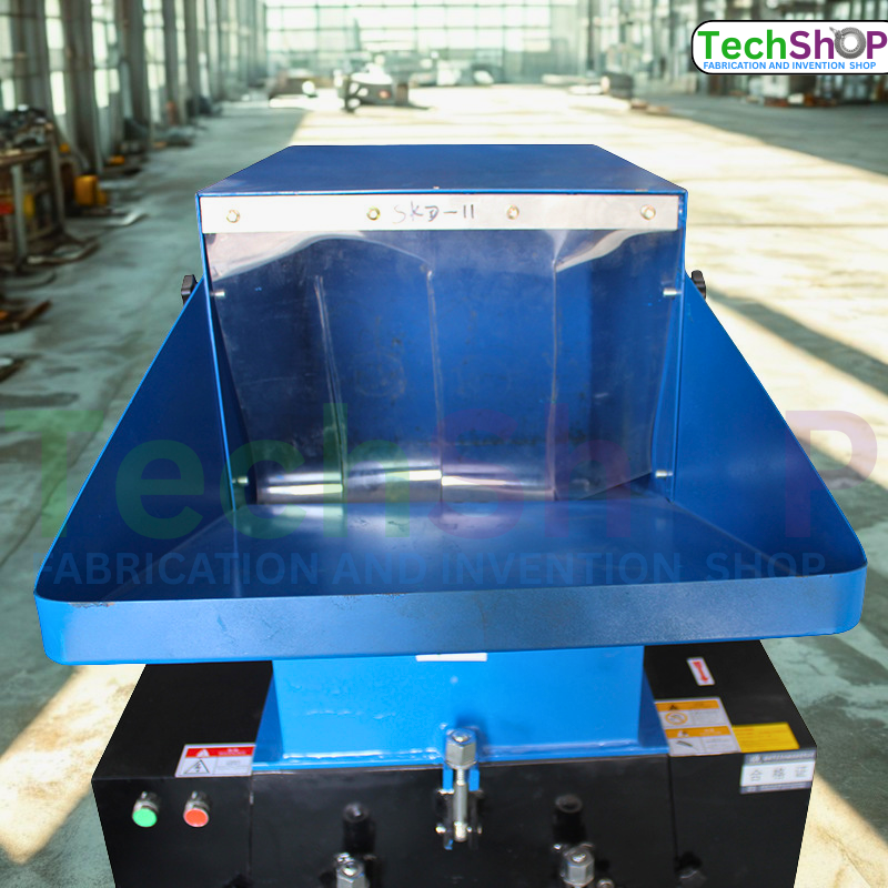 Heavy Duty Plastic Crusher Machine | Industrial Plastic Recycling Crusher